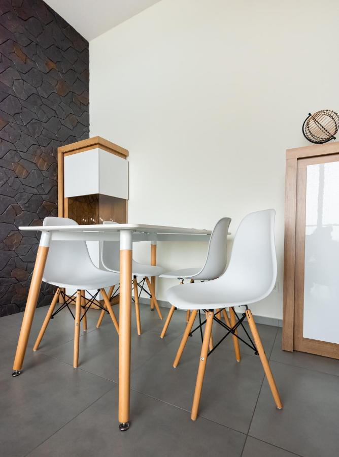Metro Imielin 13Th Floor Apartment Варшава Екстер'єр фото